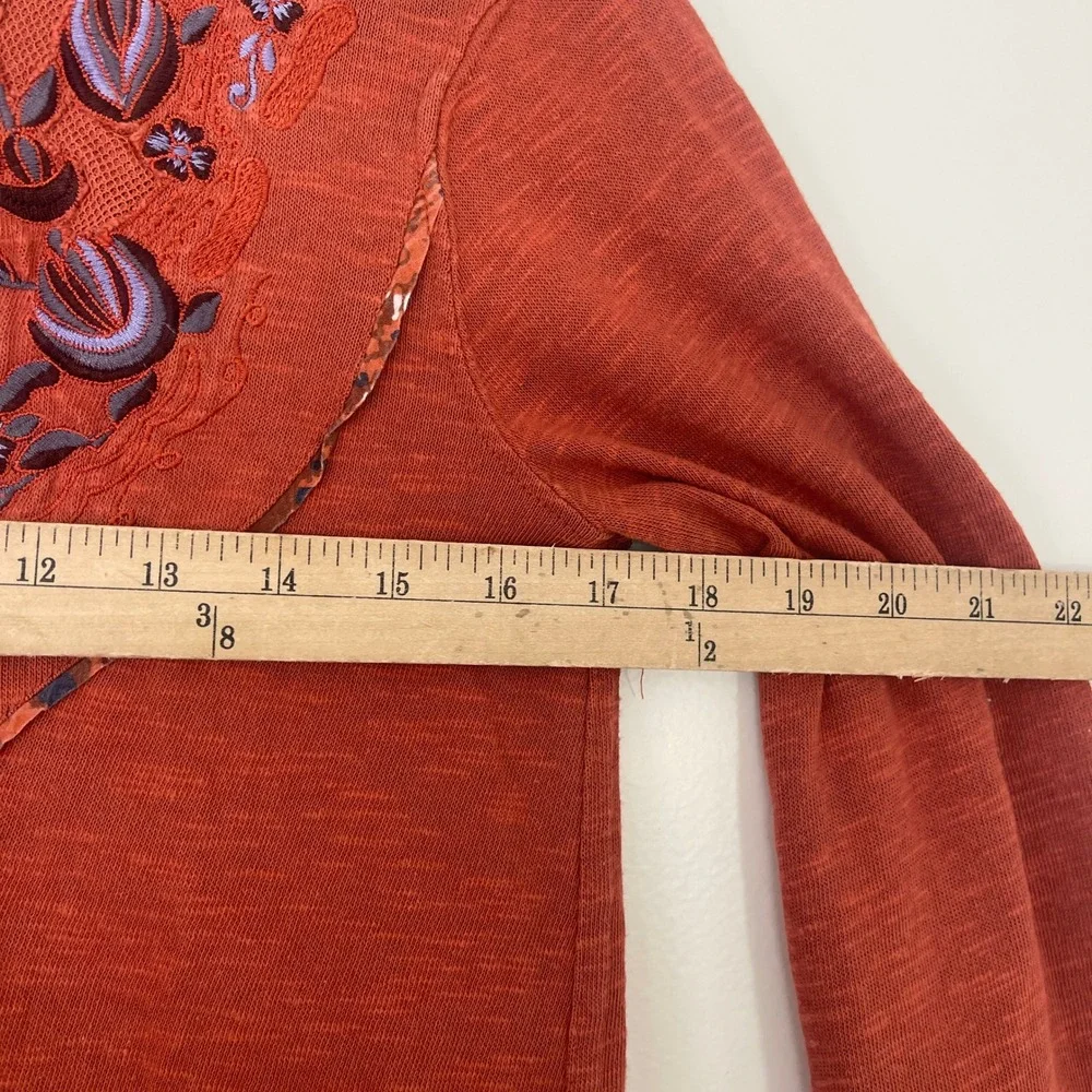Free People Sundance Kid Rust Orange Embroidered Floral Boho Long Sleeve Top XS‎ - Picture 8 of 8